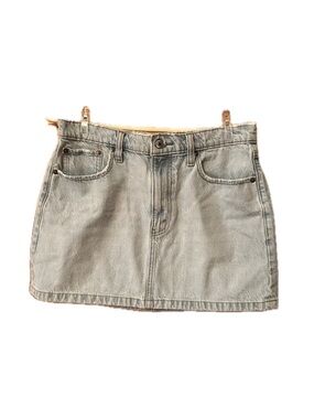 Abercrombie & Fitch High Rise Light Wash Denim Mini Skirt